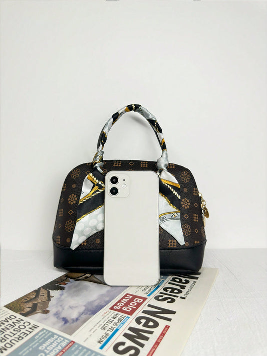 Bolso domo con diseño de pañuelo con patrón geométrico elegante