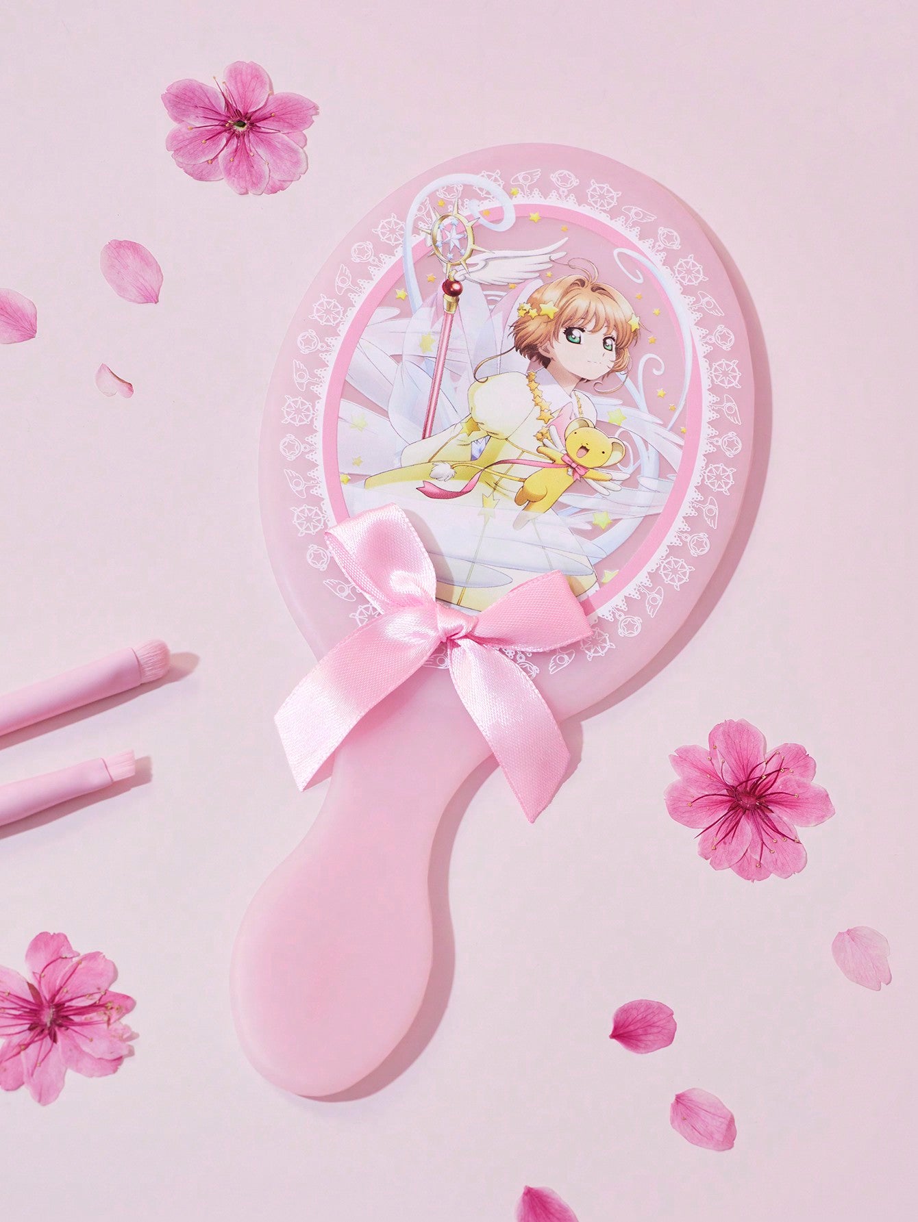 CARDCAPTOR SAKURA | SHEIN Espejo De Mano Rosa Con Decoracion De Moño Y Personaje De Anime Impreso