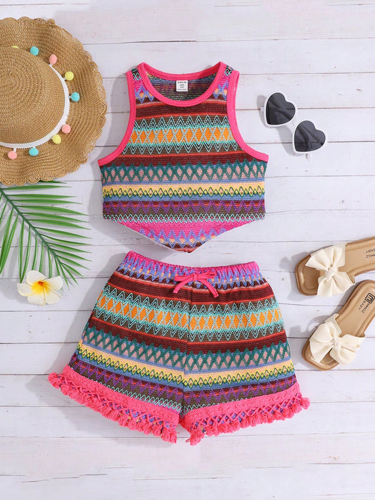 Conjunto de top de tirantes sin mangas de cuello redondo y pantalones cortos con dobladillo asimétrico para niña preadolescente de vacaciones