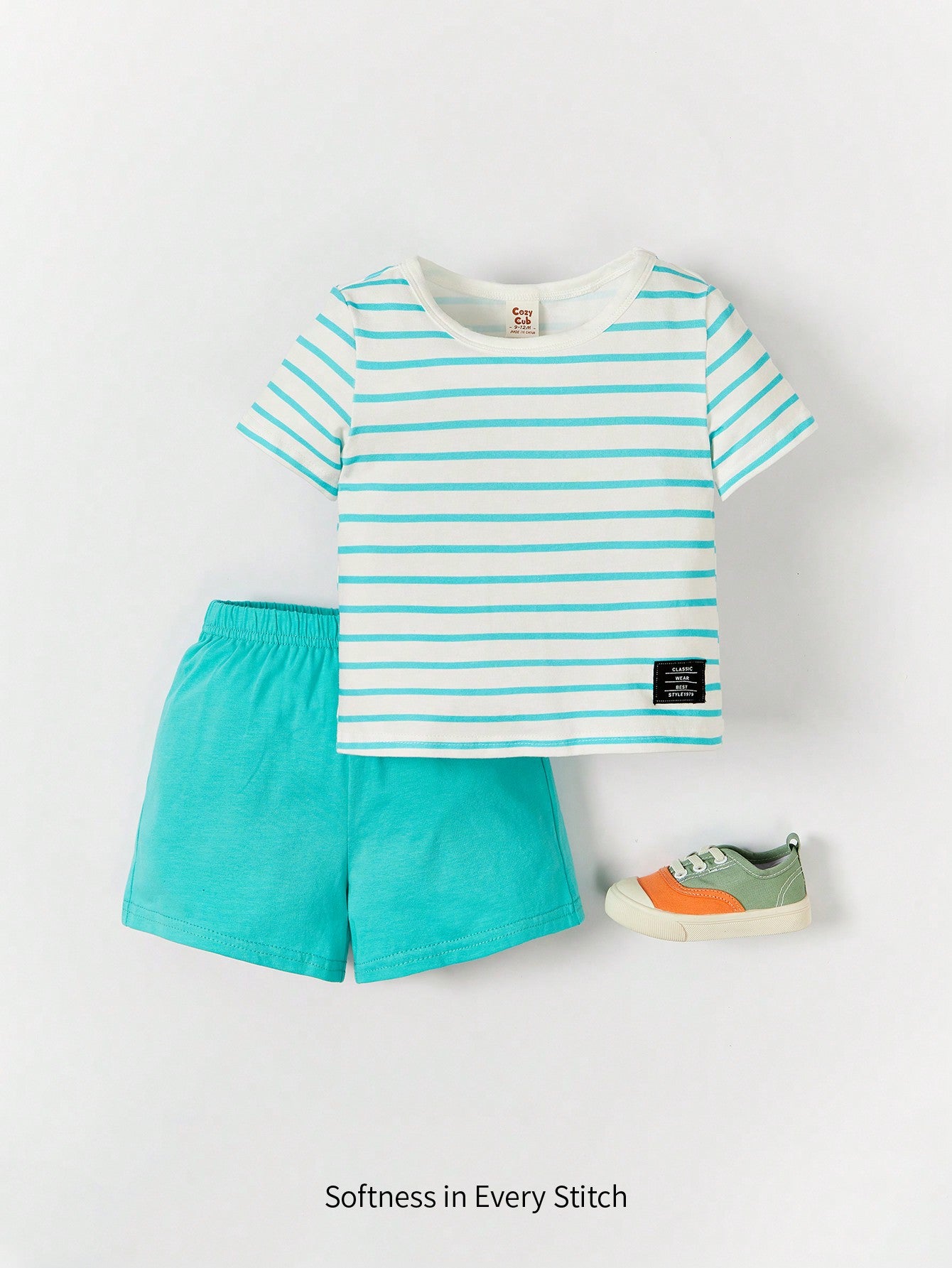 Cozy Pixies Shorts con camiseta con detalles de parches y letras estampadas a rayas para bebé niño
