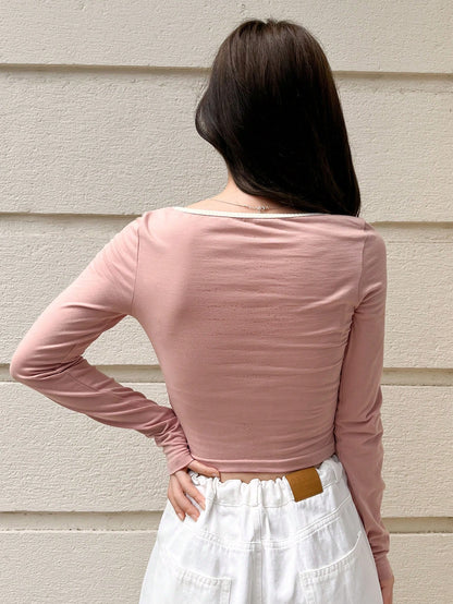 DAZY Camiseta corta de mujer con estampado de letras, para primavera y otoño, de uso casual