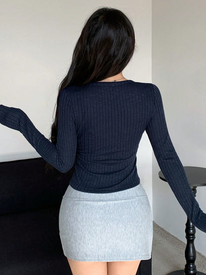 DAZY Playera De Manga Larga Con Medio Botonadura Para Mujer