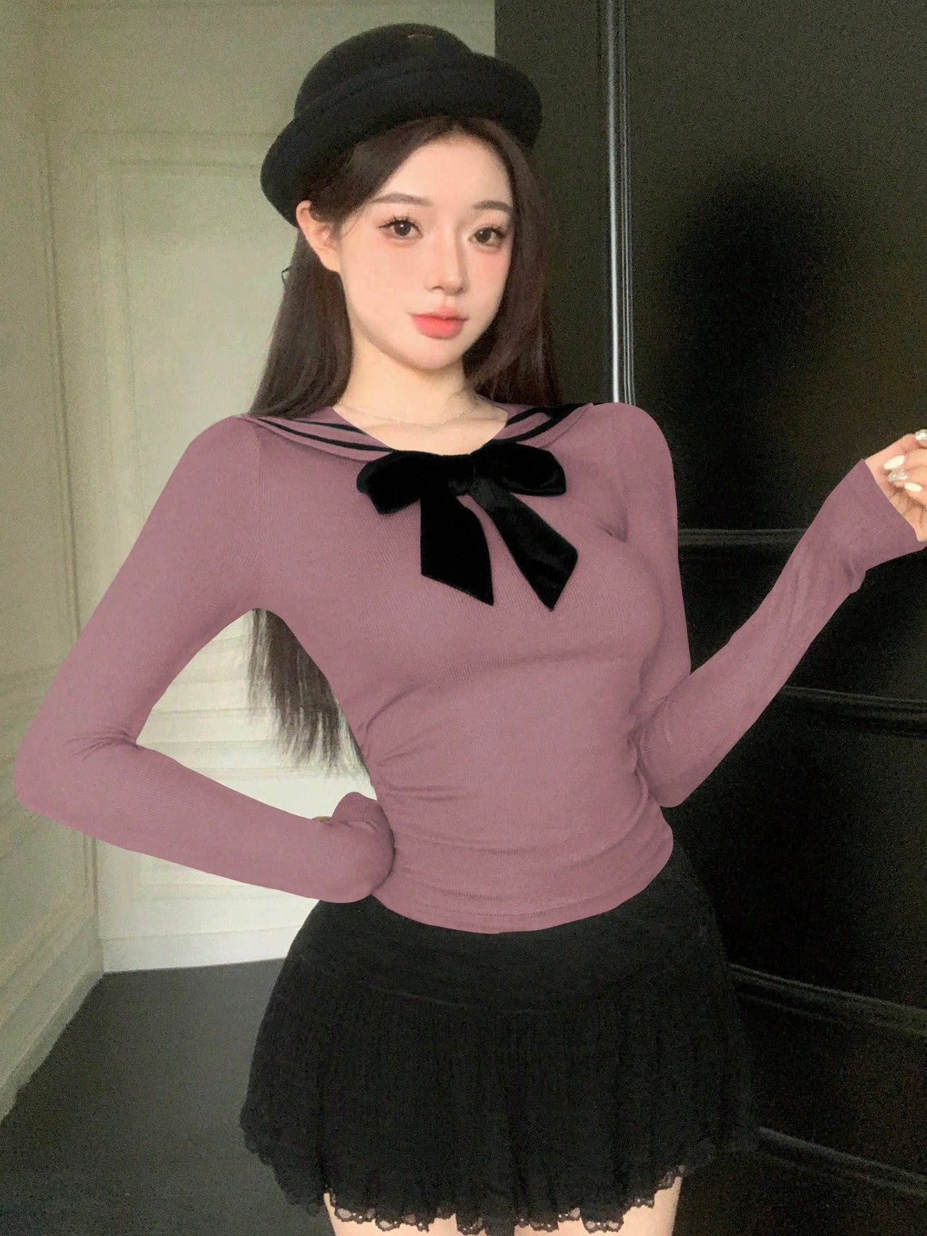 DAZY Camiseta de manga larga con cuello en V y decoración de lazo para mujer, ropa de otoño