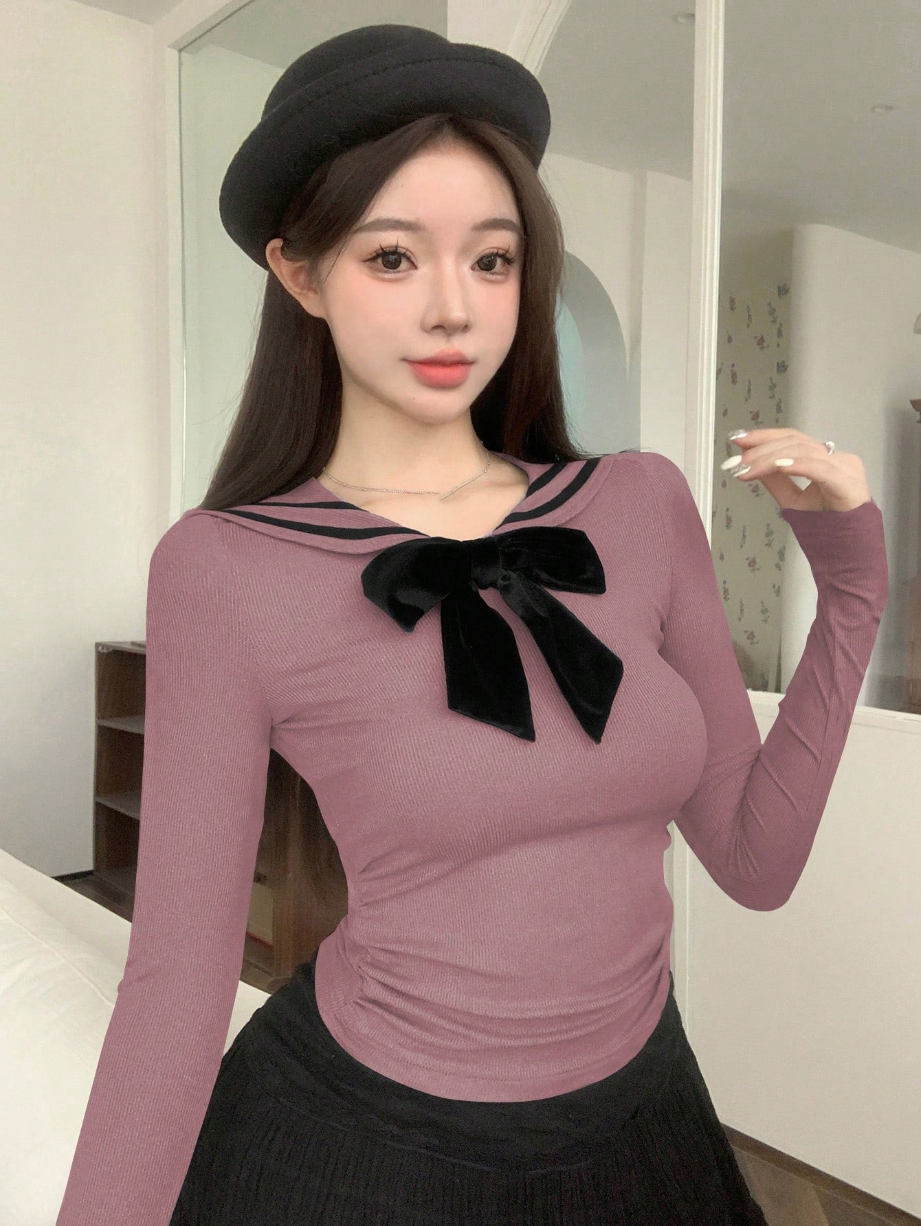 DAZY Camiseta de manga larga con cuello en V y decoración de lazo para mujer, ropa de otoño