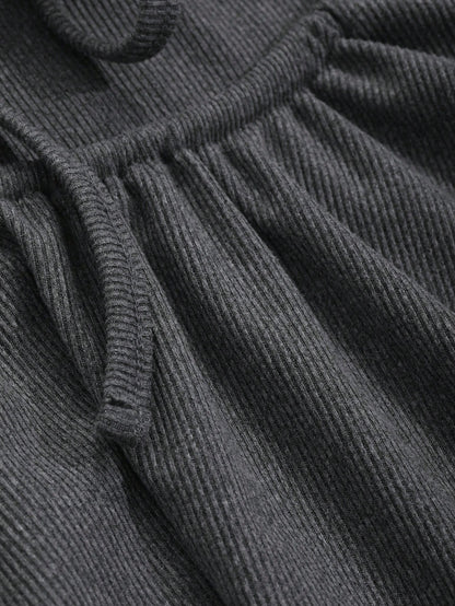 DAZY Camiseta de manga larga con cuello medio vuelto de unicolor y estilo simple para uso diario, ropa de mujer para otoño