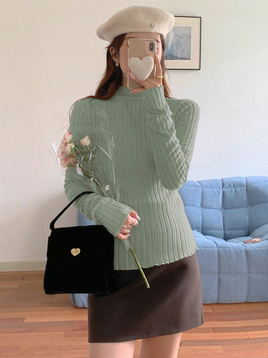 DAZY Camiseta de mujer de manga larga con cuello alto y unicolor, moda minimalista para uso casual diario