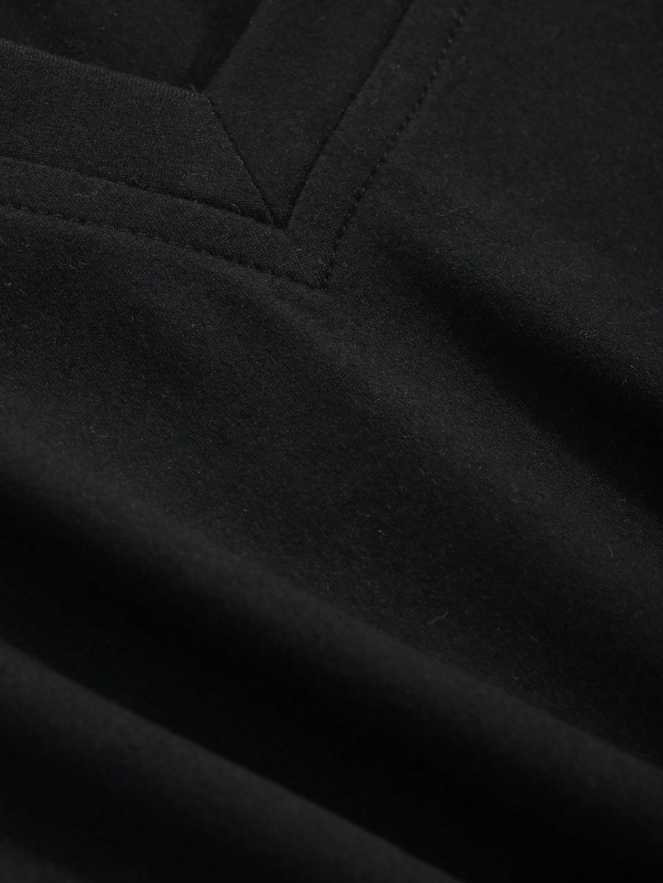 DAZY Camiseta sencilla de manga larga de cuello en V negro liso para mujer, de uso casual diario en verano