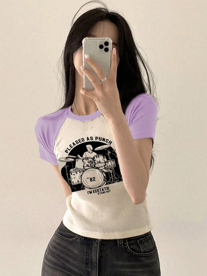 DAZY Playera con mangas raglán y gráfico de letra