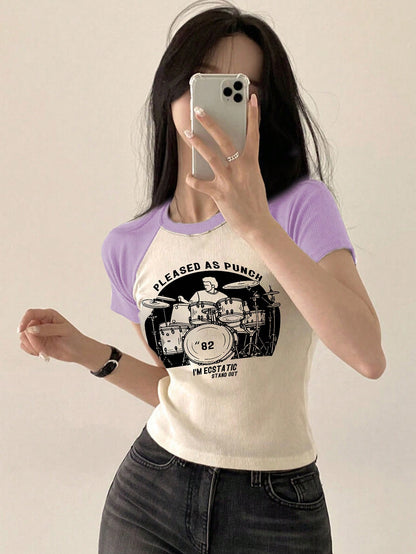 DAZY Playera con mangas raglán y gráfico de letra