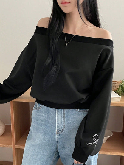 DAZY Sudadera casual con hombros descubiertos para mujer, nueva colección de otoño