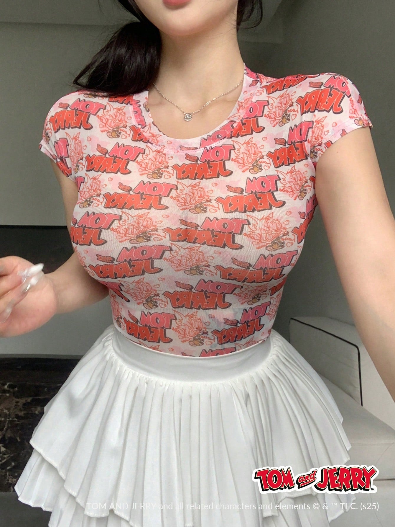 DAZY TOM AND JERRY X DAZY Blusa de mujer de manga corta con cuello redondo de malla transparente