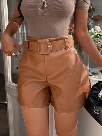 EARO Esencial chic para vacaciones de verano | Shorts de cuero de talle alto marrón para mujer con cinturón anudado, shorts de línea A, estilizadores y versátiles para fiestas en la playa