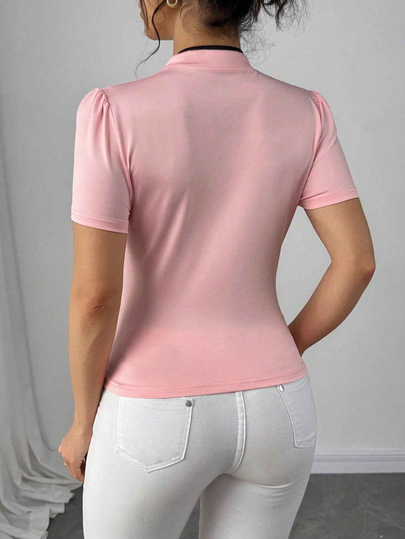 Elenzga Camiseta de verano con cuello alto y ajuste ceñido con logotipo Tencent para mujer