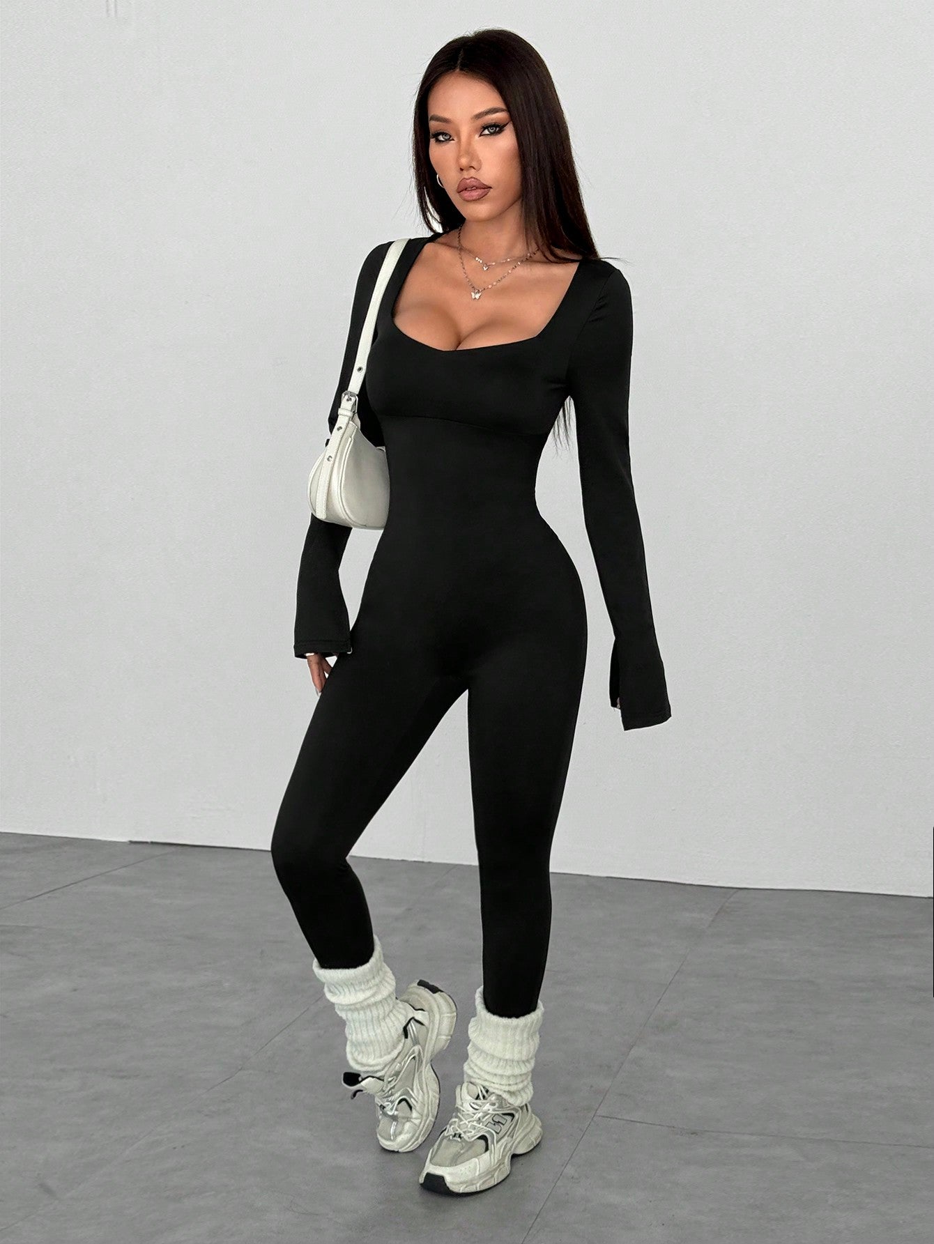 Flirla Mono con cuello cuadrado, manga larga y puños con abertura, ajustado, para mujer. Mono sexy y versátil, perfecto para actividades deportivas y ocio, otoño