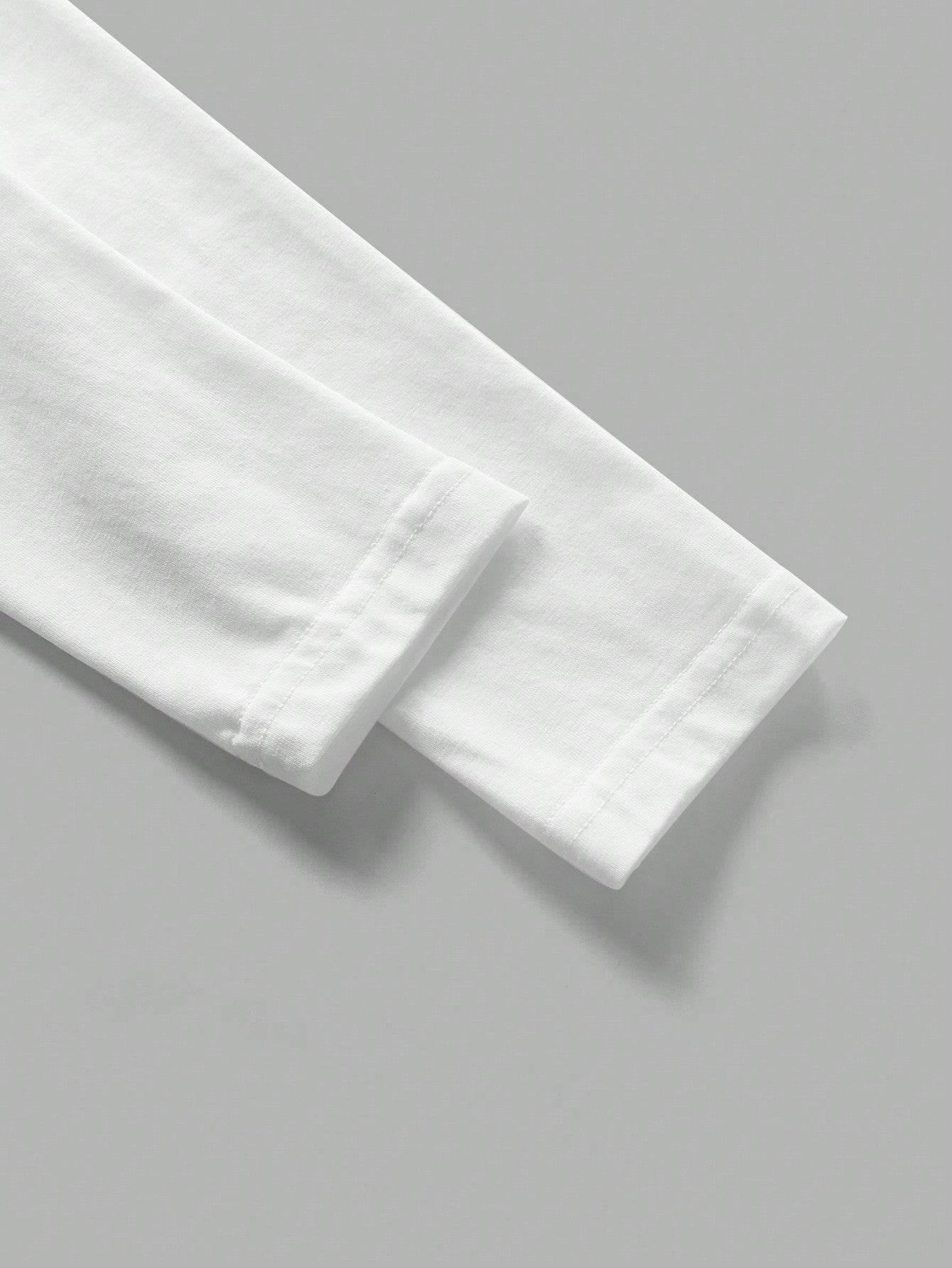 Forever 21 Camiseta ajustada a todo juego con cuello redondo, bloque de color, patrón bordado de cereza, nueva para otoño e invierno