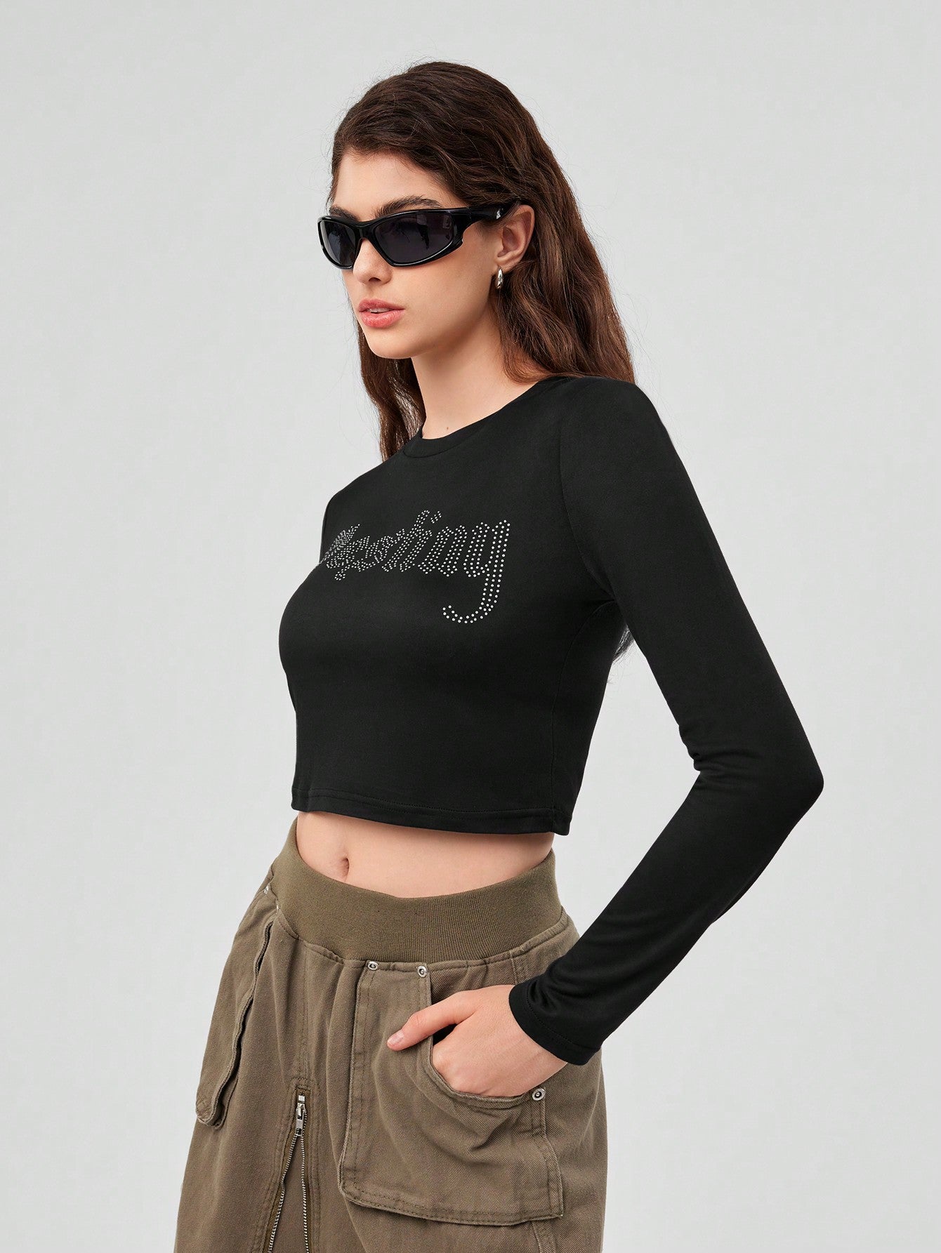Forever 21 Top Corto Para Mujer Con Diseño De Letras Con Diamantes De Imitación