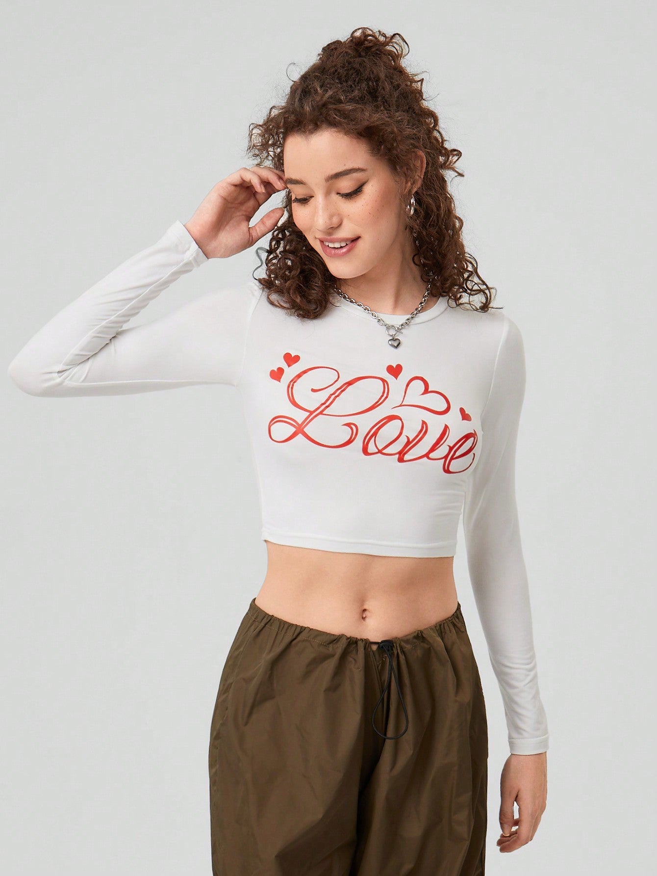 Forever 21 Top Largo Con Mangas Largas Recortadas E Impresión De Letras