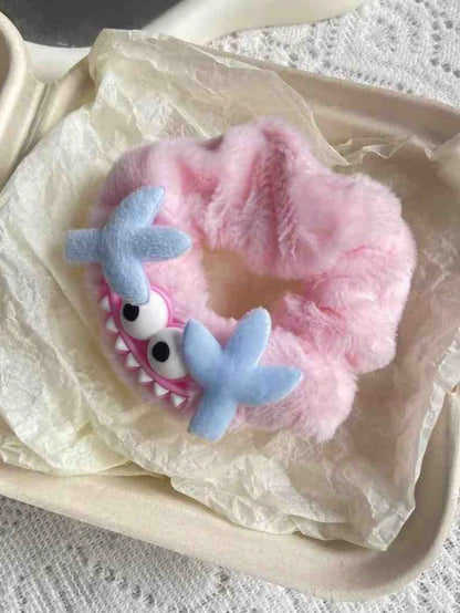 Joivida 4 piezas Lazos para el cabello de peluche de monstruo lindo para mujeres - Scrunchies de pelo suaves y esponjosos en colores surtidos (azul, verde, rosa, amarillo) - Bandas elásticas para el cabello con estilo de