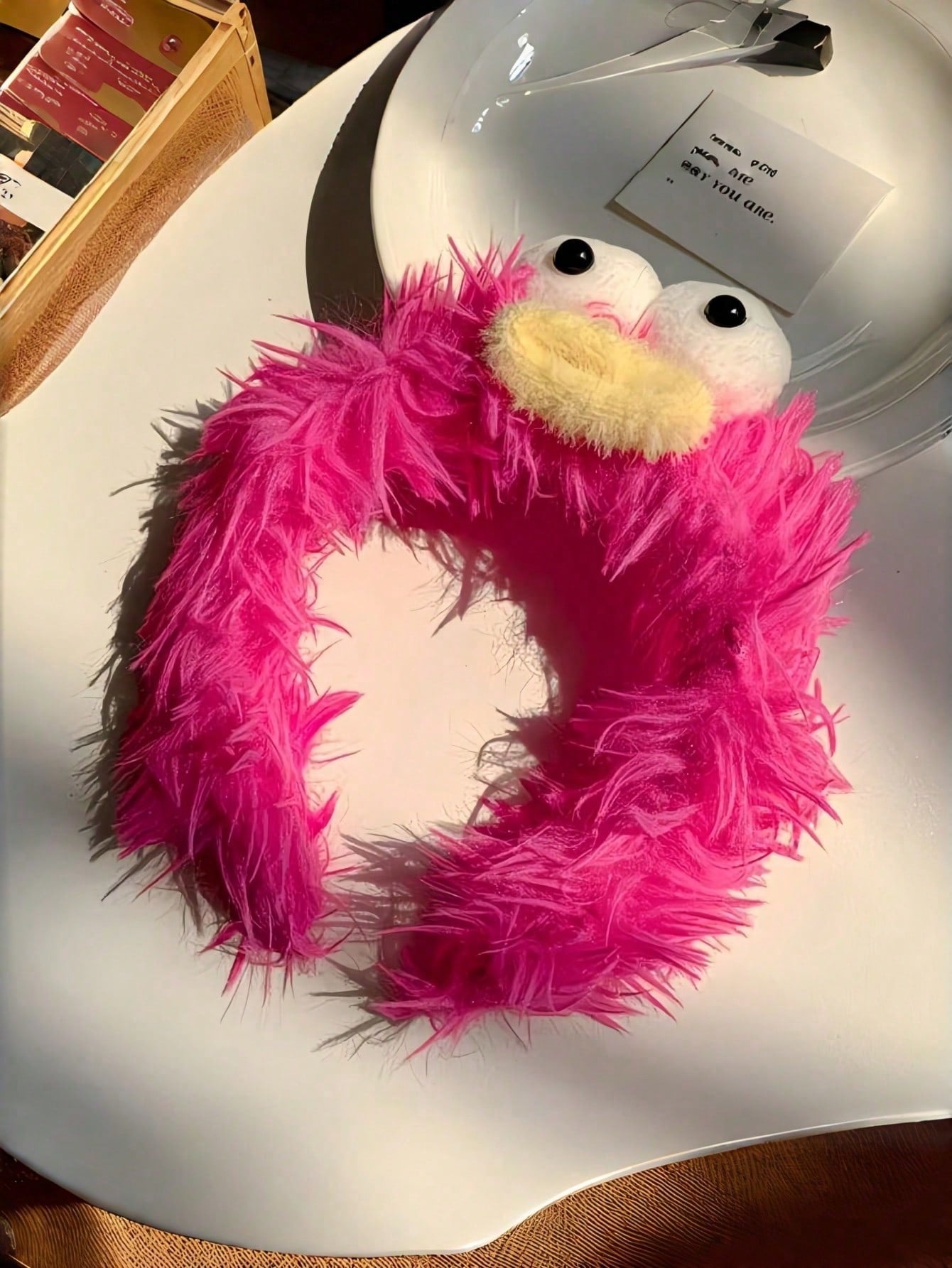 Joivida Diadema de lavado con cara de monstruo lindo, banda para el cabello de felpa con boca de salchicha de ojos grandes, accesorio suave para el maquillaje y el cuidado de la piel, artículo esencial divertido para el