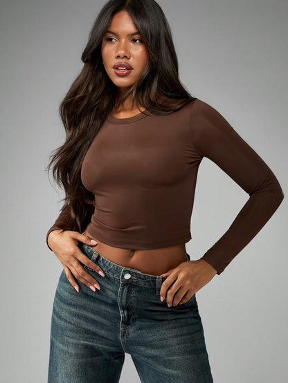 MISSGUIDED Blusa corta de manga larga ajustada, esencial básico para el otoño e invierno, parte superior de moda casual y versátil