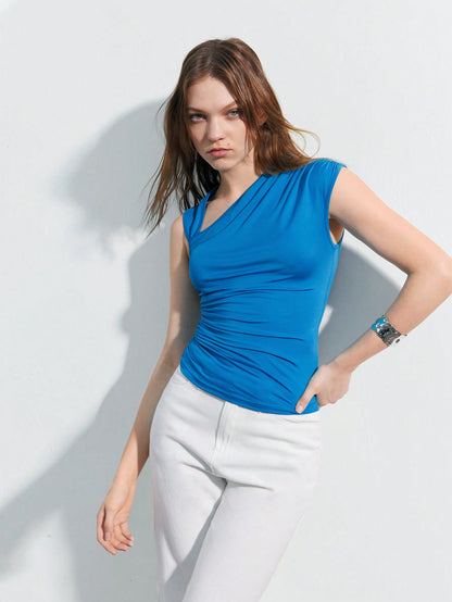 SHEIN Maija Top de tanque arrugado con cuello asimétrico y diseño de hombros descubiertos en unicolor para mujer