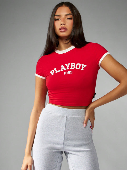 Missguided x Playboy Camiseta corta de estilo varsity de Navidad con diseño retro de camiseta de timbre vintage 1953, diseño universitario clásico, moda de verano casual y ropa de calle Y2K