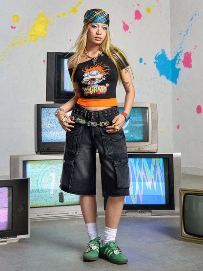 Nick 90's X ROMWE Camiseta de mujer con estampado de dibujos animados estadounidenses vintage de hombros oblicuos