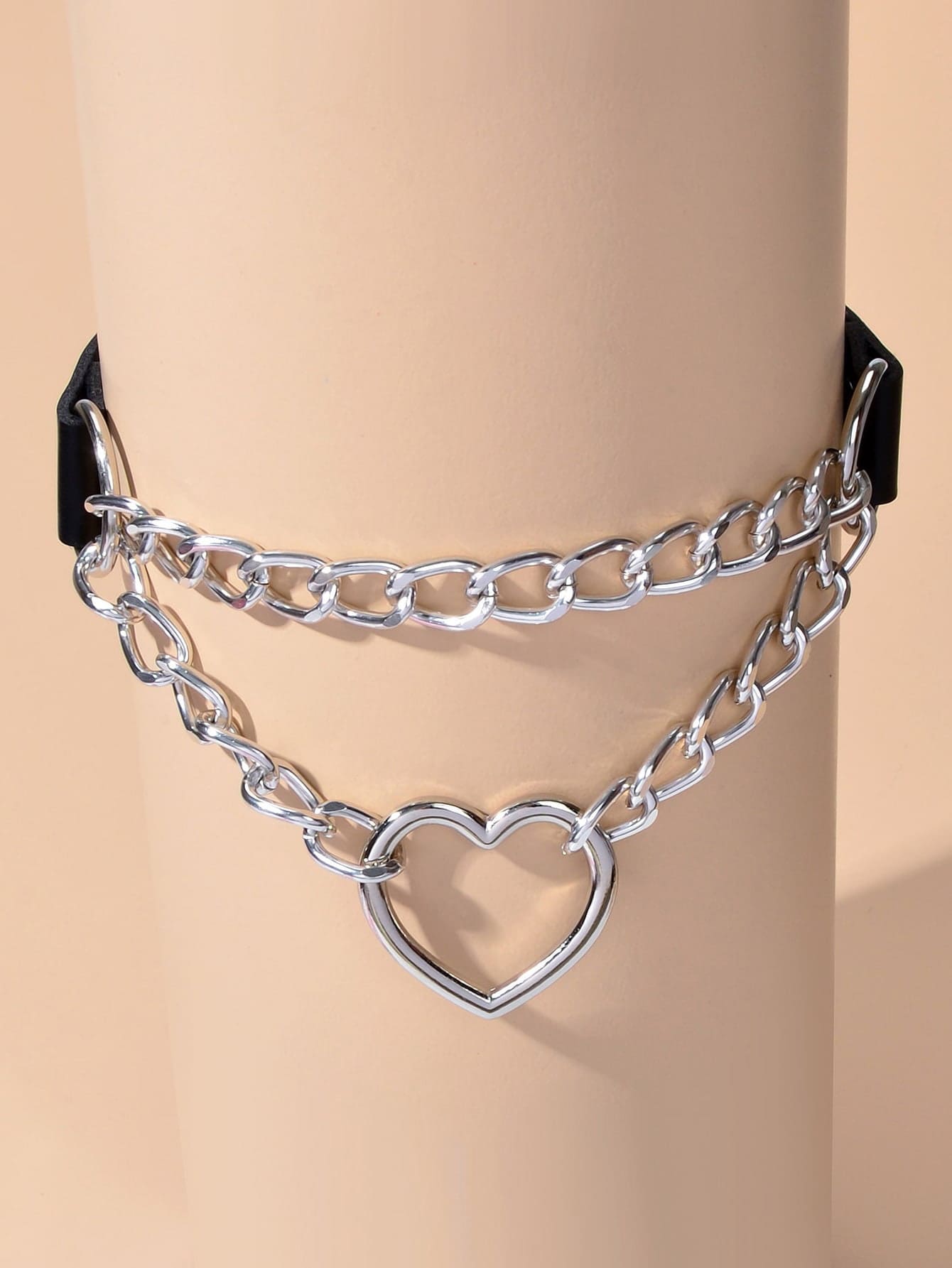 SHEIN ICON Gargantilla con accesorio de corazón a capas