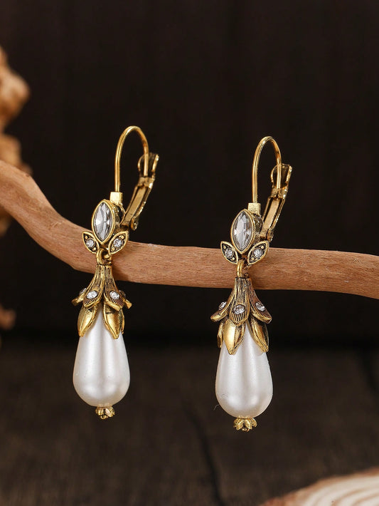 1 par de pendientes de estilo bohemio, de diseño de nicho retro y creativo, adecuados para el uso diario de las mujeres
