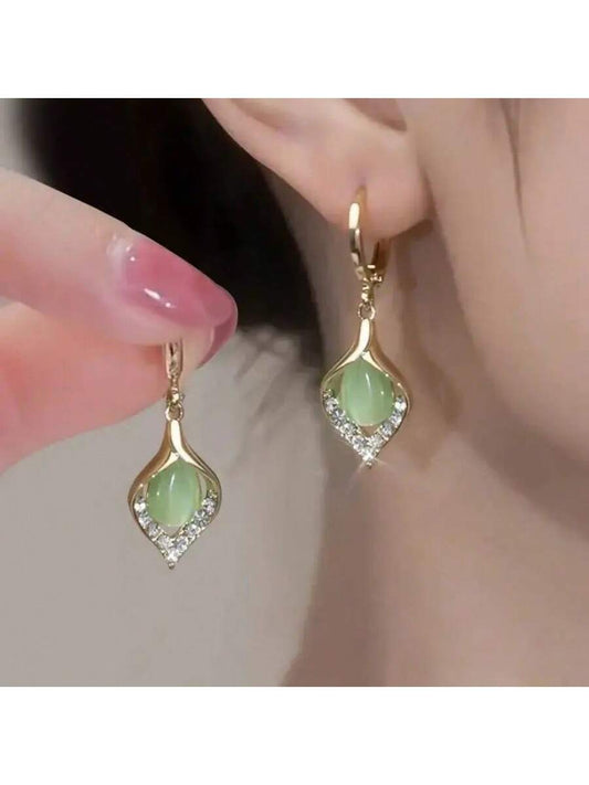 1 par de elegantes y lujosos pendientes de ágata verde para mujer, ligeros, regalo para citas, fiestas, banquetes