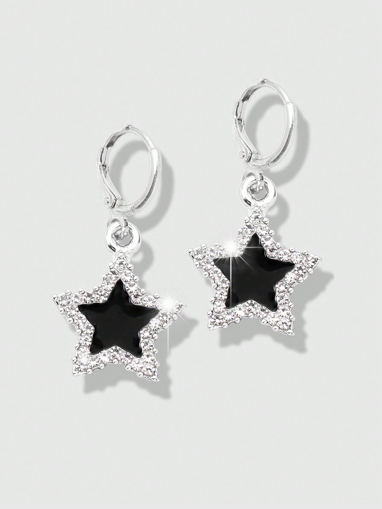 ROMWE Street Life Pendientes largos con diamante de imitación con estrella