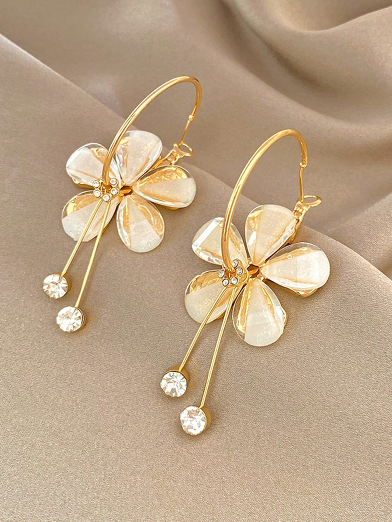 1 par Pendientes largos moda de acero inoxidable con diamante de imitación & flor para mujeres para decoración diaria