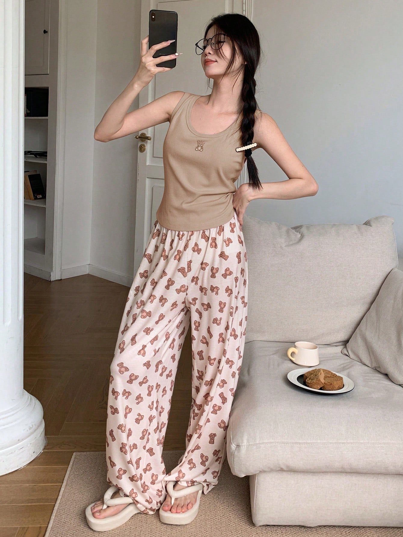 DAZY Conjunto de pijama con camiseta y pantalones con estampado de oso