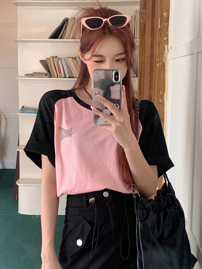 DAZY Camiseta en contraste de manga raglán con estampado de letra