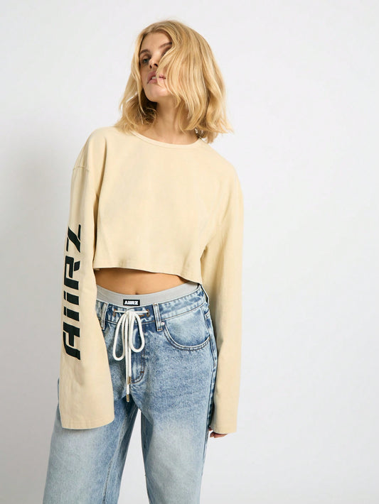 AiiRZ Camiseta corta de manga larga y cuello redondo oversize con gráfico con aplicaciones