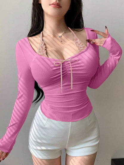 DAZY Camiseta de manga larga con cuello halter, ajustada, con pliegues y lazo de corbata para mujeres
