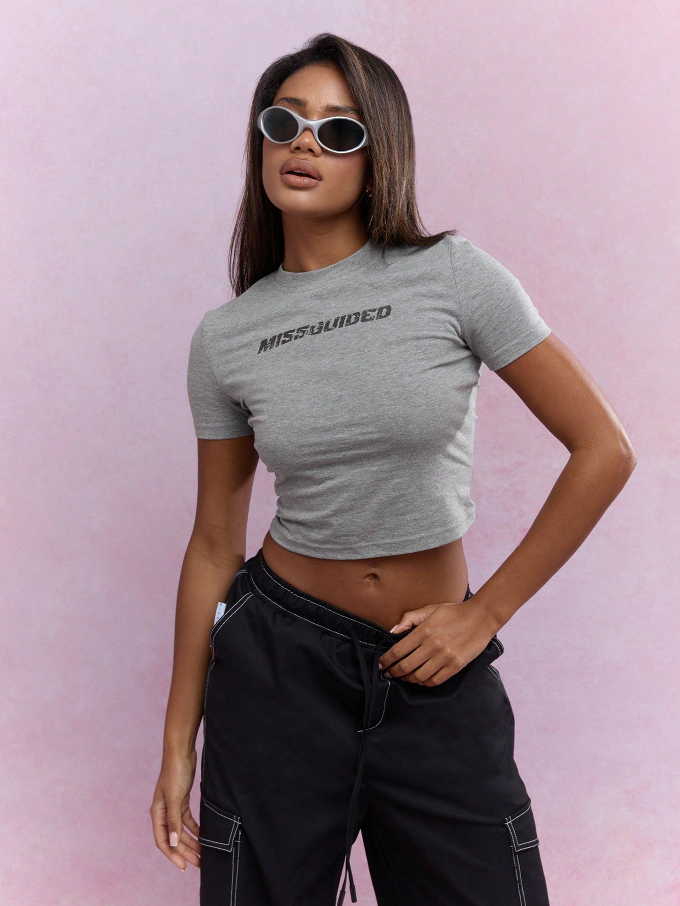 MISSGUIDED Camiseta ajustada de bebé de punto con estampado frontal