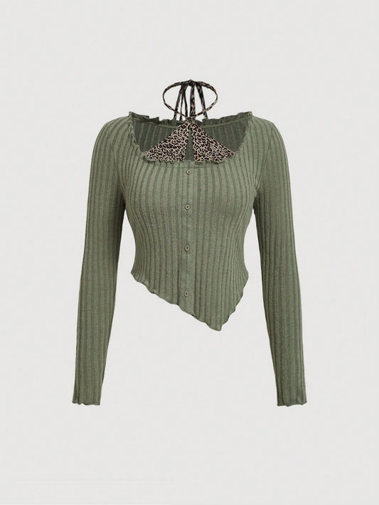 SHEIN MOD Camiseta verde de manga larga con cuello cuadrado vintage, con parches de estampado de leopardo y bajo asimétrico para talla grande
