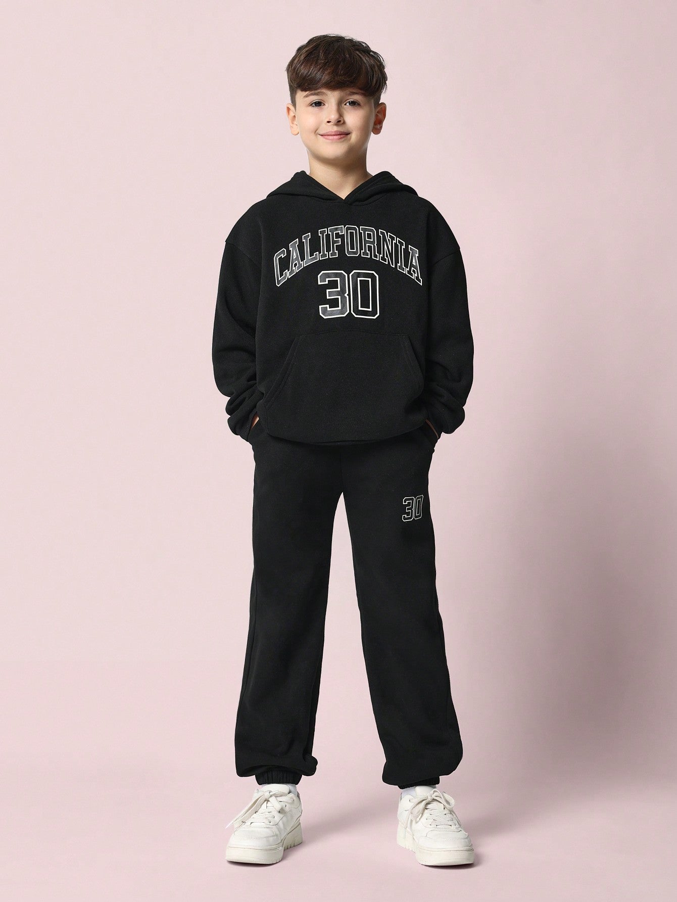 Conjunto de 2 piezas para niños preadolescentes formado por sudadera con capucha y pantalón jogger cómodos con estampado gráfico de California