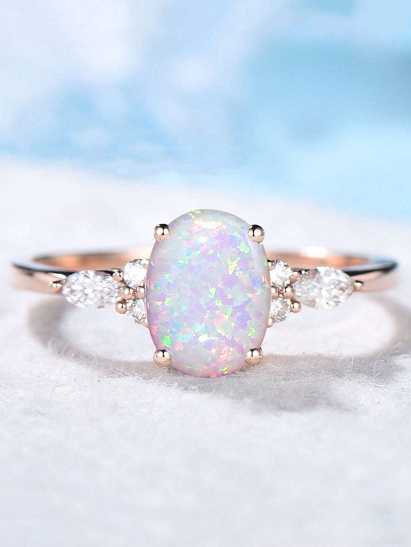 1 Pieza Anillo De Promesa De Moda Con Óvalo Opal Reflejando Luces Multicolor Y Diamante De Imitación Brillante, Anillo Para Mujeres De Compromiso/boda