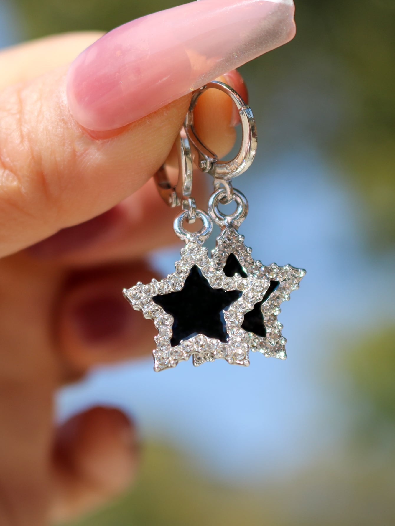 ROMWE Street Life Pendientes largos con diamante de imitación con estrella
