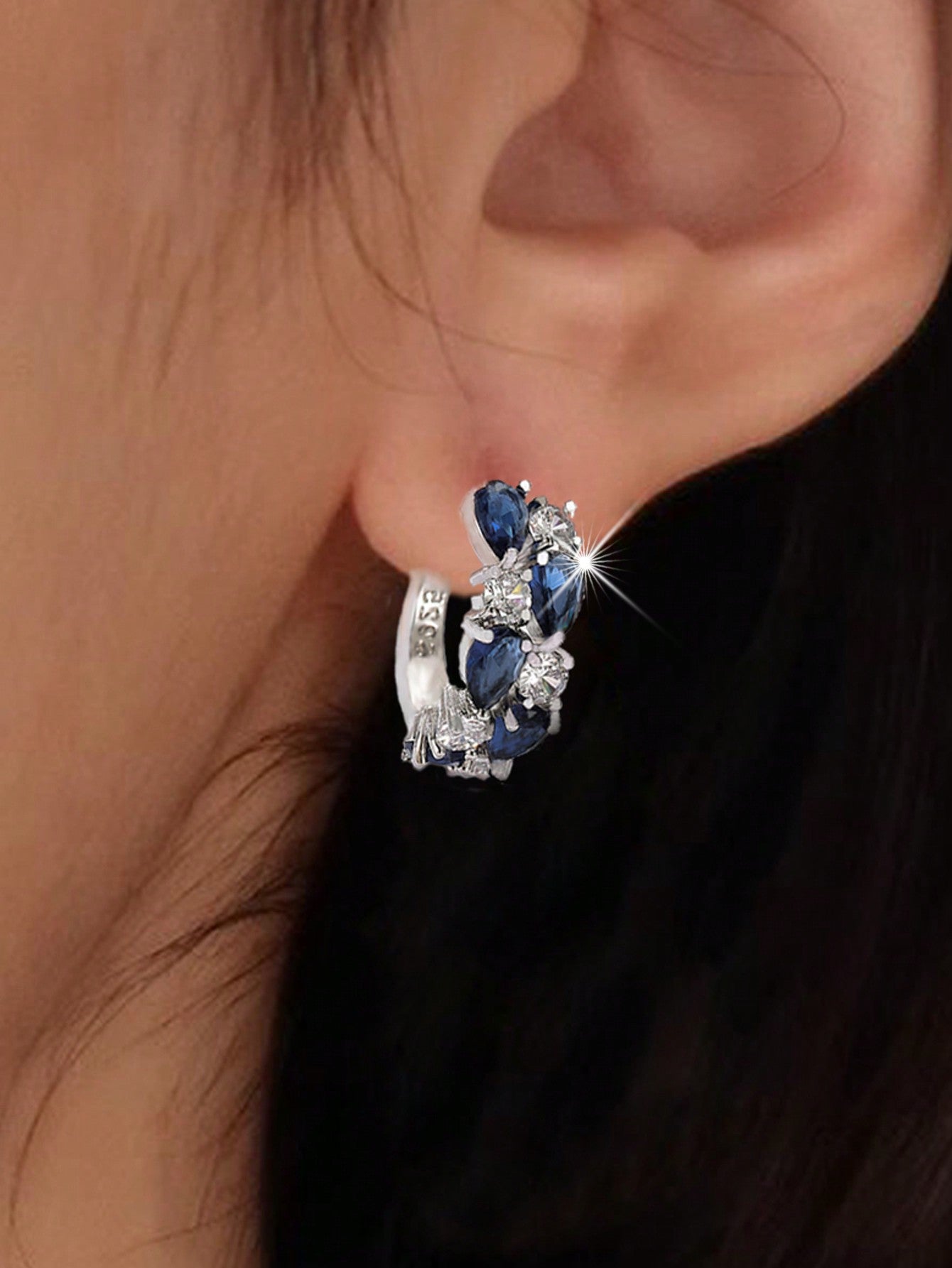 1 par de aretes de moda "Mona Lisa" engastados con zirconia azul para mujer, niña, diario, viaje, banquete, fiesta de graduación, boda, joyería de regalo