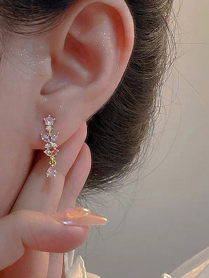 1 par de aretes dulces y exquisitos con forma de gota de agua y mariposa, lujosos, elegantes y únicos, adornados con piedras de imitación artificiales, adecuados para fiestas, vacaciones, citas y como regalos para mujeres