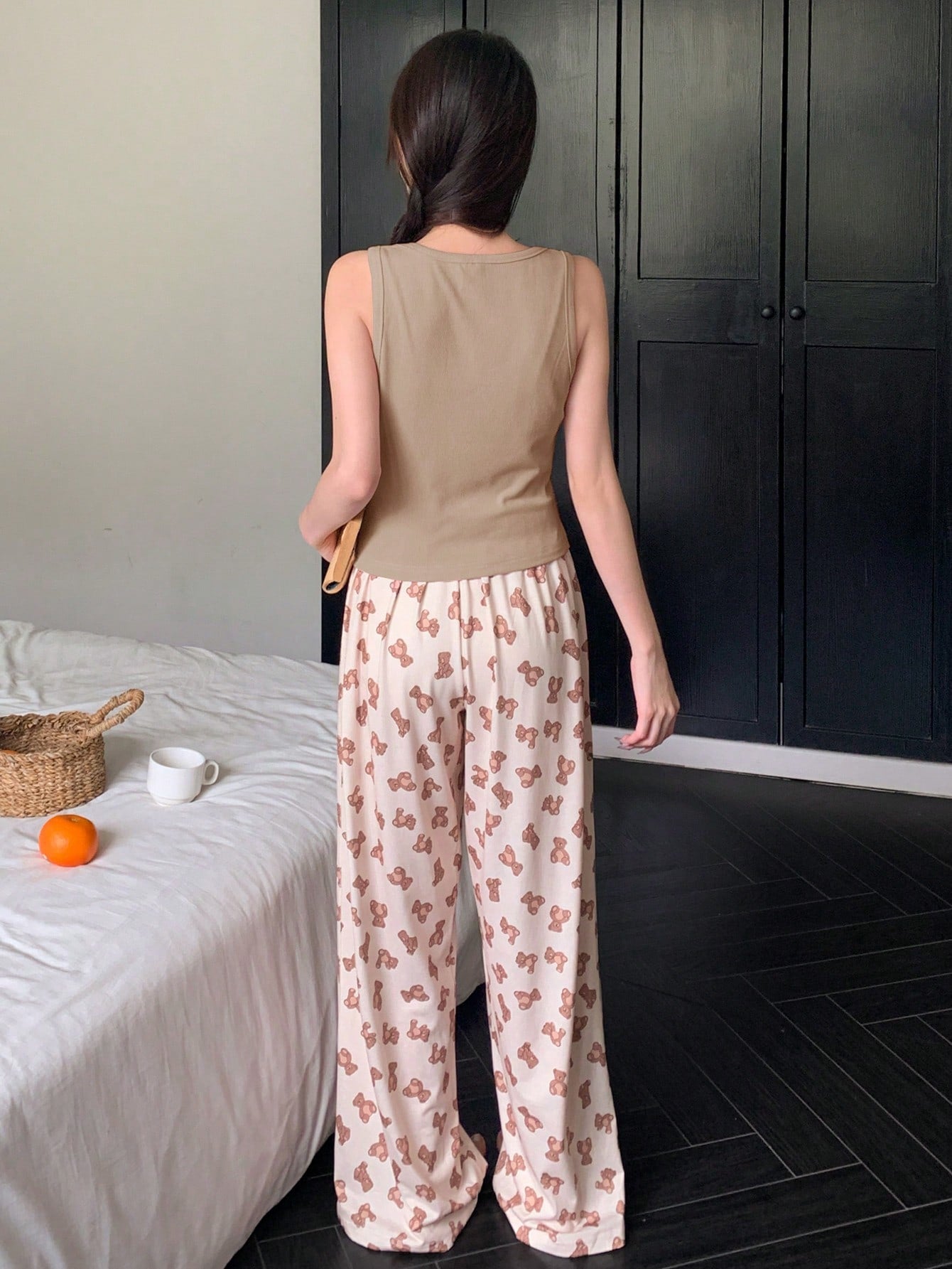 DAZY Conjunto de pijama con camiseta y pantalones con estampado de oso