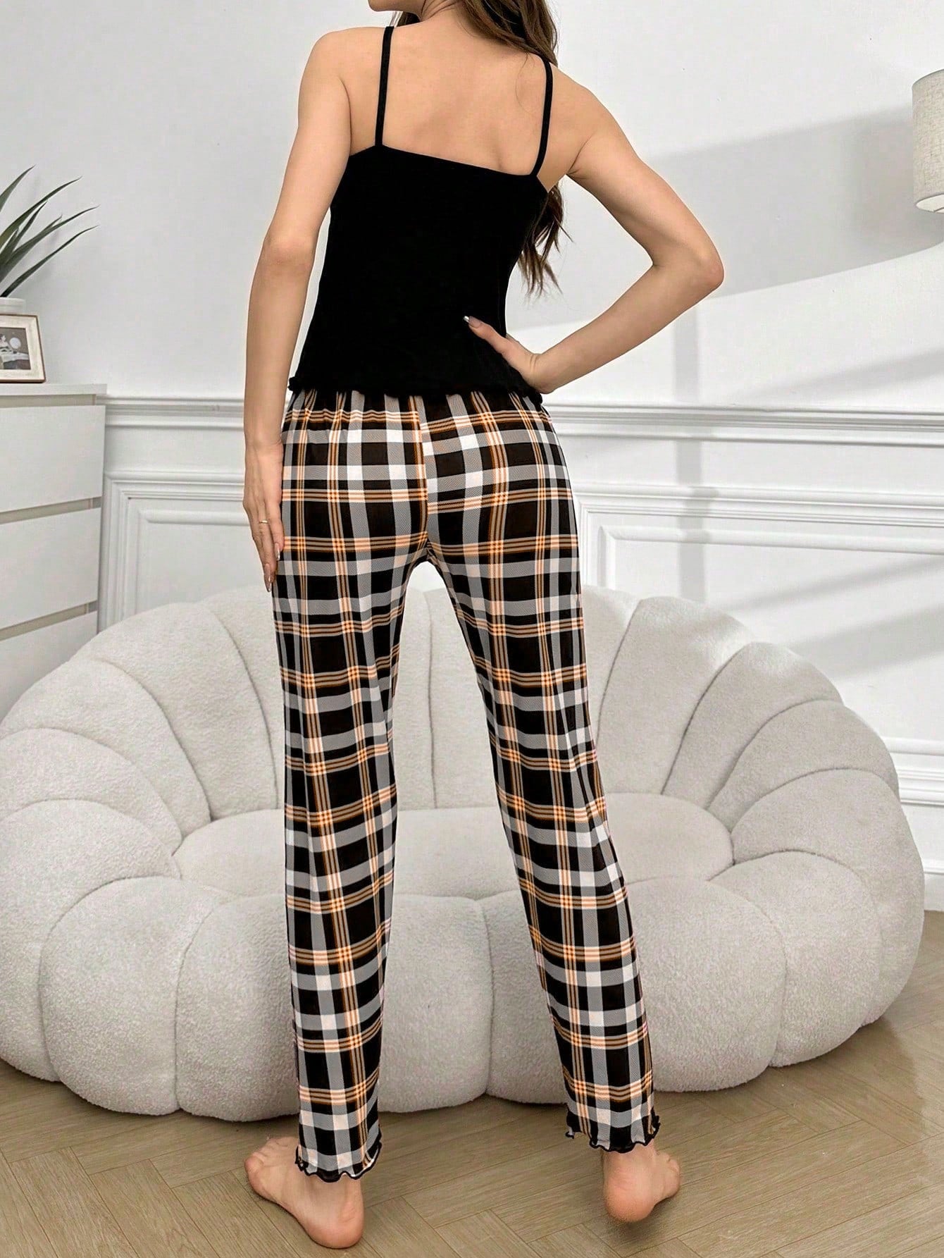Conjunto de pijama de 2 piezas con camiseta interior con estampado de letras y pantalones a cuadros