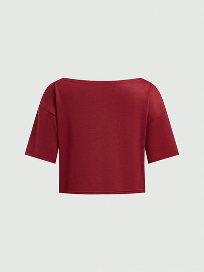 ROMWE Grunge Punk Camiseta Con Cuello Redondo Amplio Y Con Diseño De Flores, Diamantes De Imitación, Letras De Vid Y Con Hombros Caidos Para Mujeres Con Mangas Cortas Y Ajuste Holgado