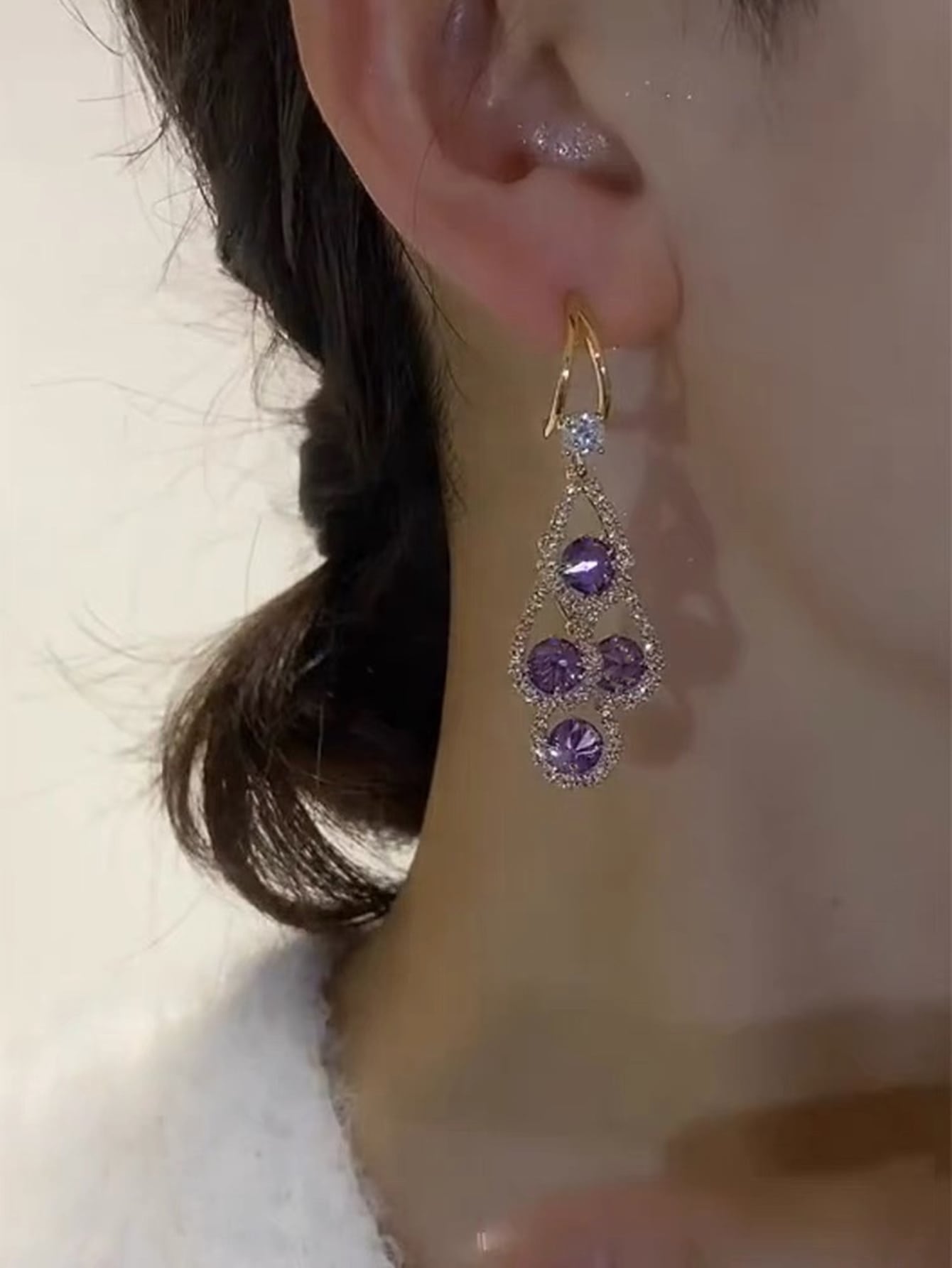 Pendientes de gota de agua de circonia morados de moda