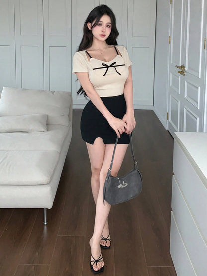 DAZY Camiseta de verano de manga corta para mujer con decoración de moño y diseño de empalme 2 en 1