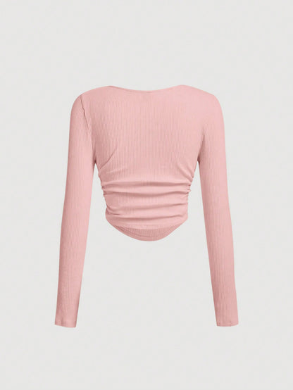 SHEIN MOD Camiseta de cuello scoop fruncido bajo curvo