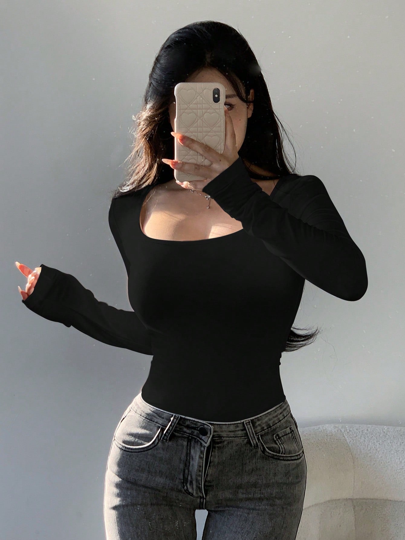 DAZY Camiseta Ajustada De Cuello Redondo Grande De Color Sólido Para Mujer